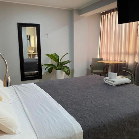 Millennium Hotel Corporative San Vicente de Cañete Eksteriør billede