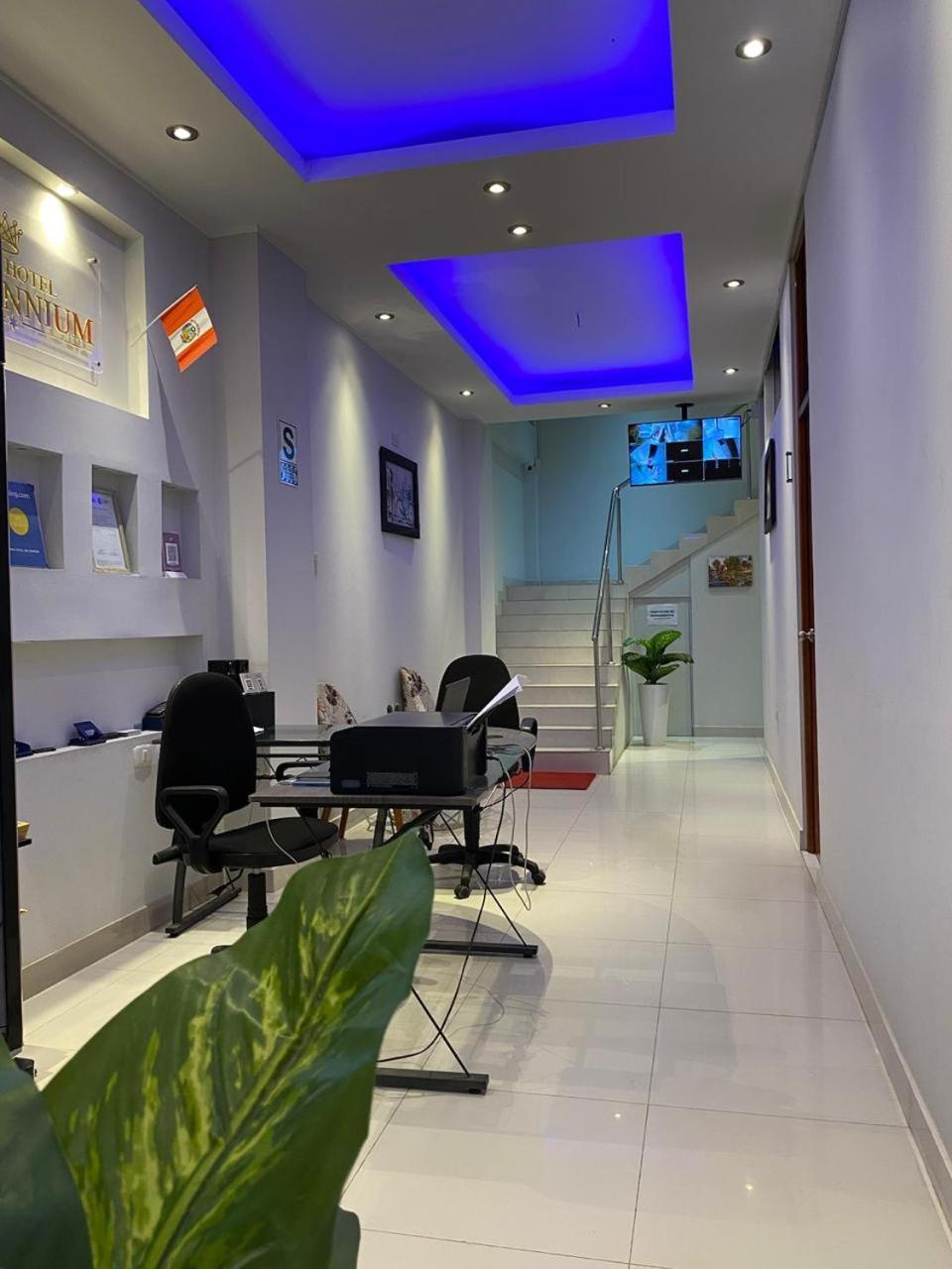 Millennium Hotel Corporative San Vicente de Cañete Eksteriør billede